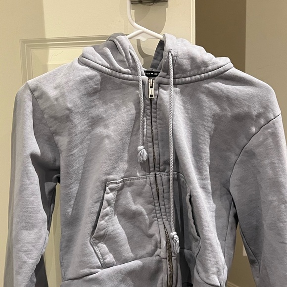 BRANDY CROPPED ZIP UP - Picture 6 of 6